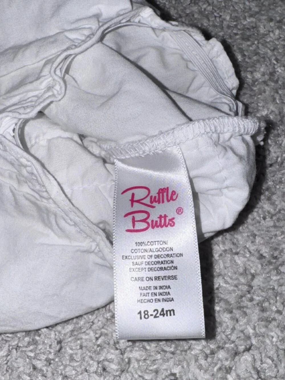 Girls Size 18-24 months RuffleButts White Bloomer, Like New